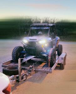 01_quad Alquiler de remolques en Valencia para coche con enganche miremolque.net