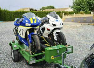 02_motos Alquiler de remolques en Valencia para coche con enganche miremolque.net