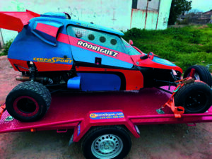 03_quad Alquiler de remolques en Valencia para coche con enganche miremolque.net