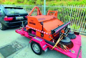 Alquiler de remolques en Valencia para coche con enganche miremolque.net