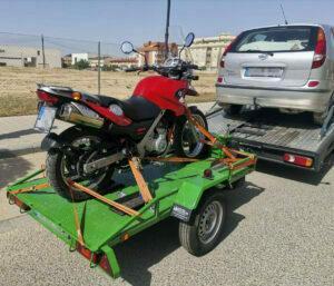 22_motos Alquiler de remolques en Valencia para coche con enganche miremolque.net